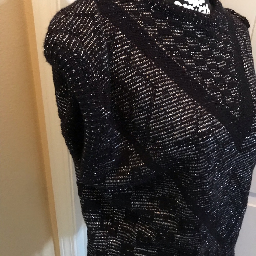 Vintage 80’s Sweater Like New - Picture 3 of 9